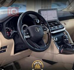 تۆیۆتا لاند کروزەر